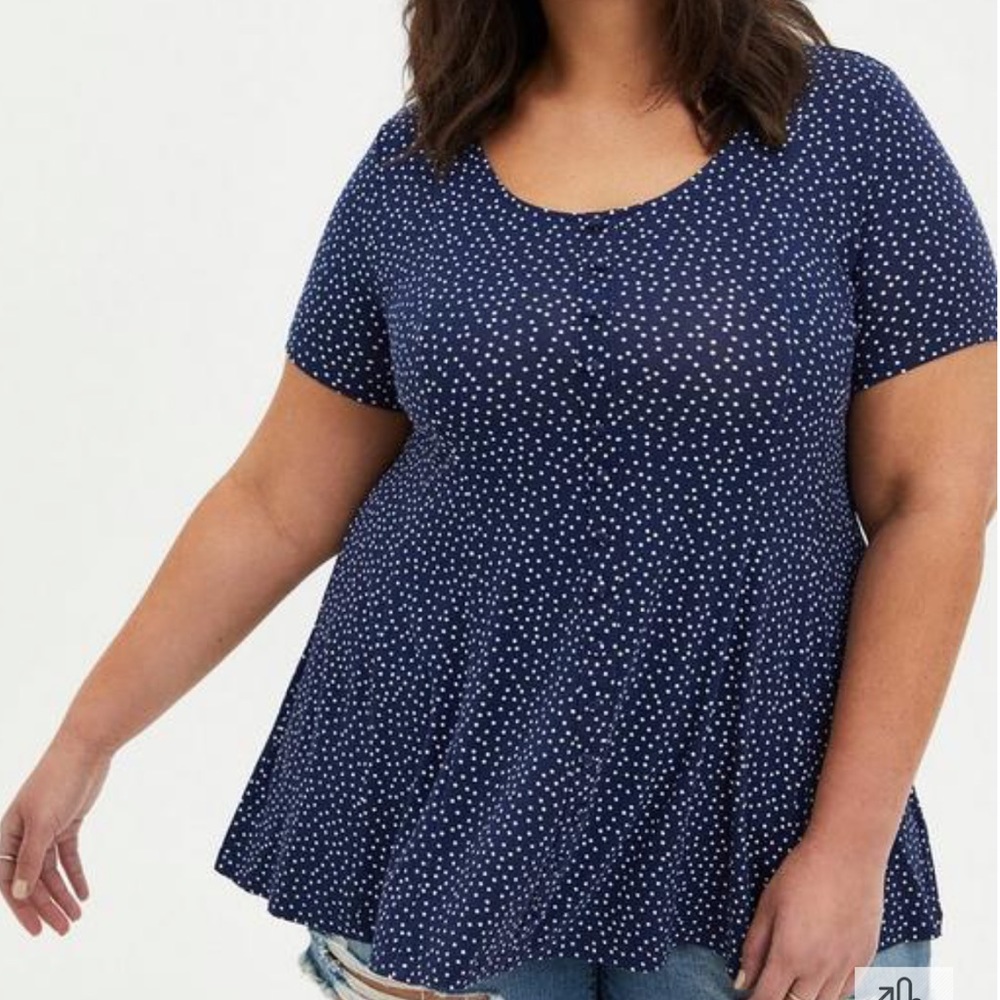 Torrid Super Soft Button-Front Seamed Navy Dot Top